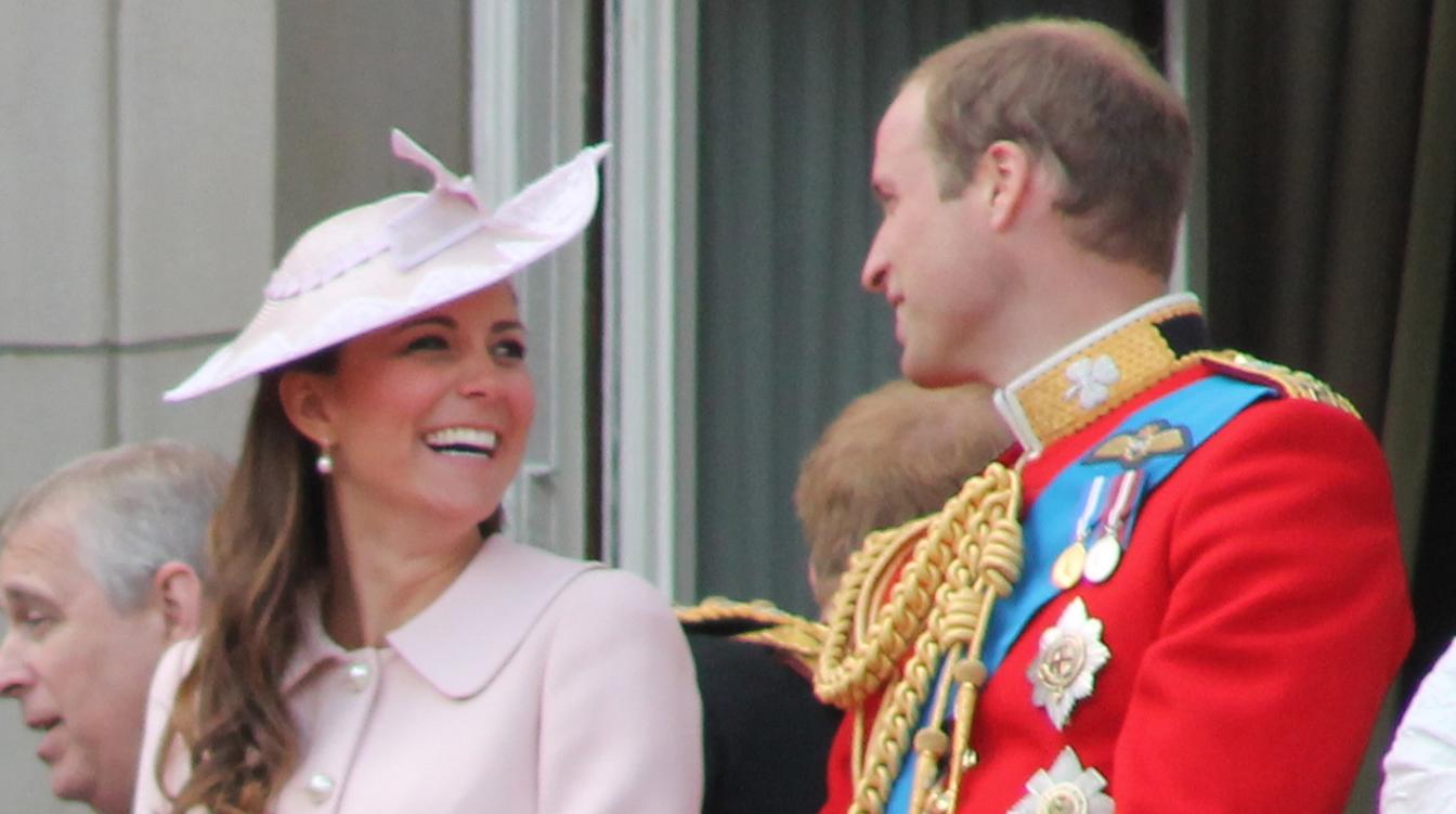 Кейт Миддлтон сняла обручальное кольцо