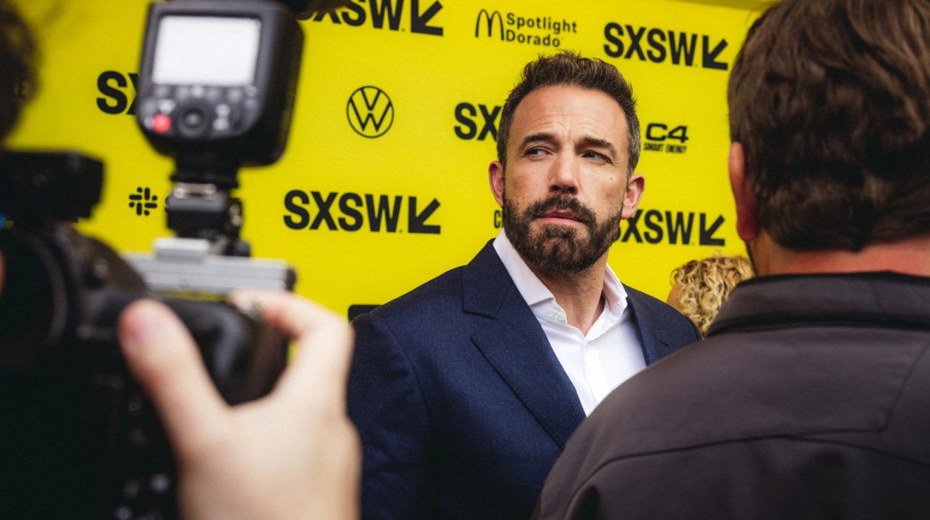 За Беном Аффлеком пришли сотрудники ФБР