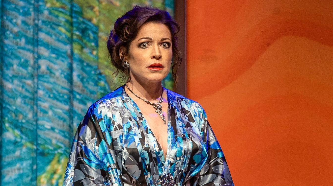 Хмельницкая рассказала о душевной боли спустя 40 дней после смерти Кеосаяна