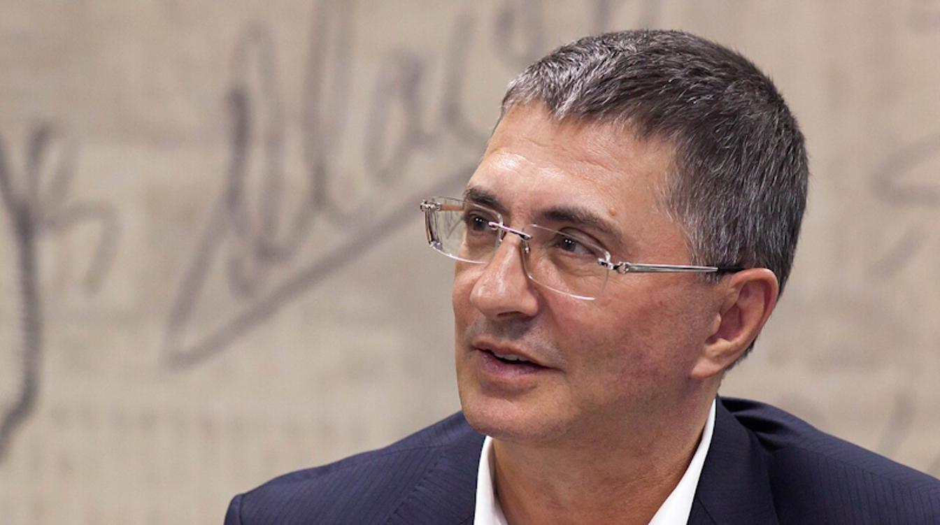 Доктор Мясников назвал мифом разговоры о вреде переедания для печени